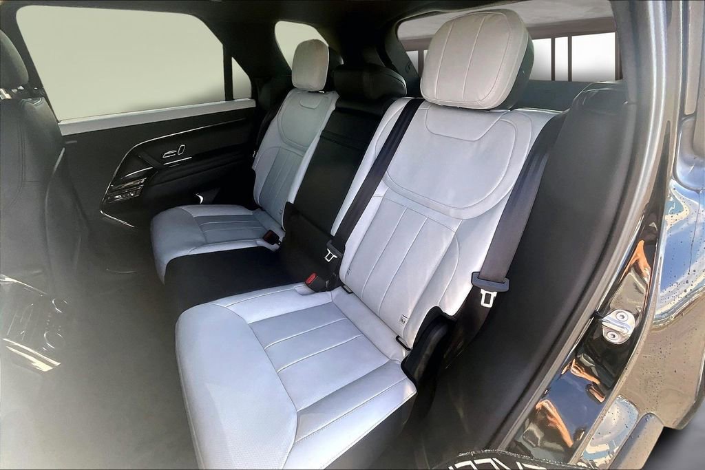 Used 2024 Land Rover Range Rover Sport Dynamic SE image 27