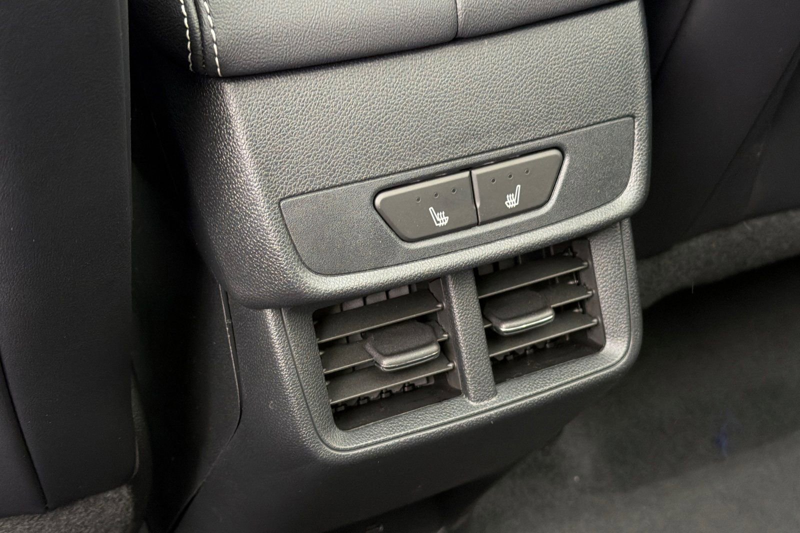 New 2026 GMC Terrain Denali w/ LPO, Floor Liner Package AWD/4WD image 13