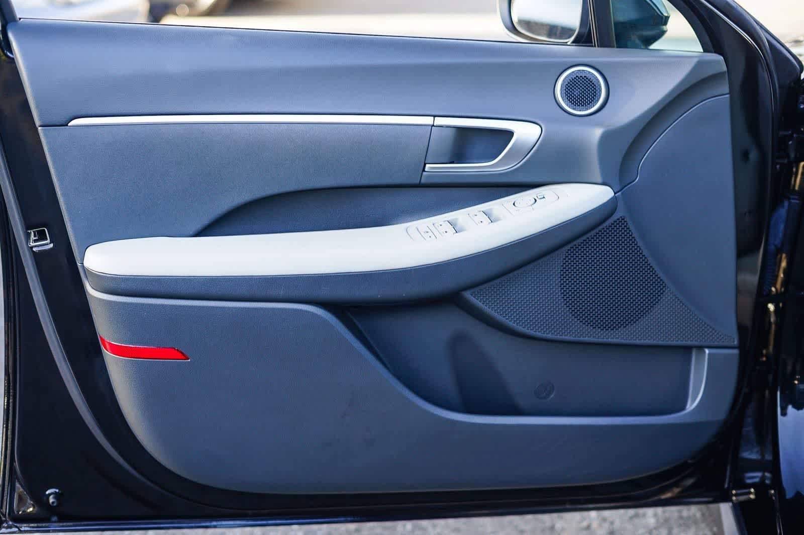 Certified 2025 Hyundai Sonata SE image 20