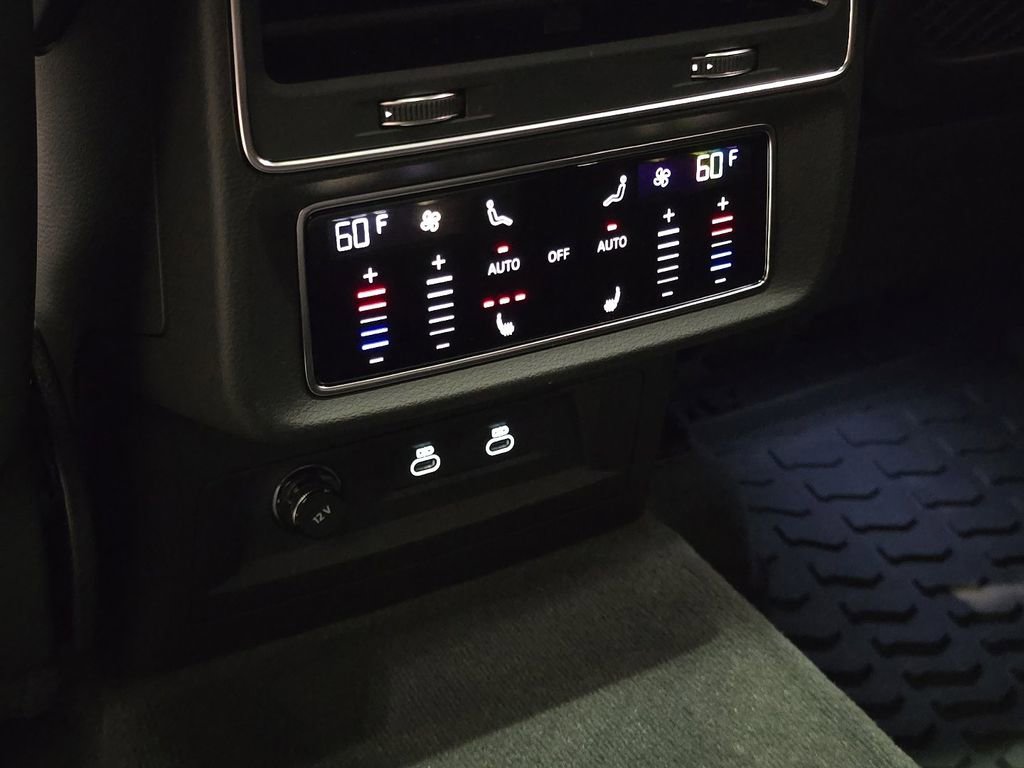 New 2026 Audi Q7 3.0T Prestige AWD/4WD image 31