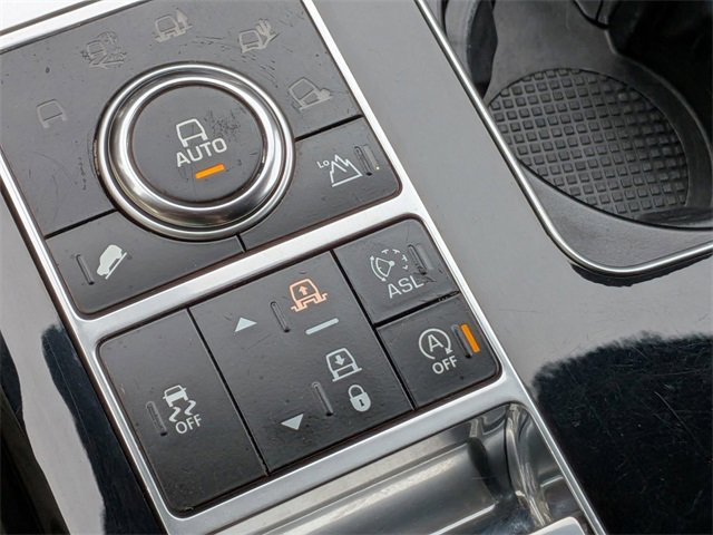 Used 2015 Land Rover Range Rover Long Wheelbase Autobiography image 21