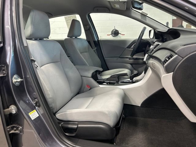 Used 2015 Honda Accord LX image 11