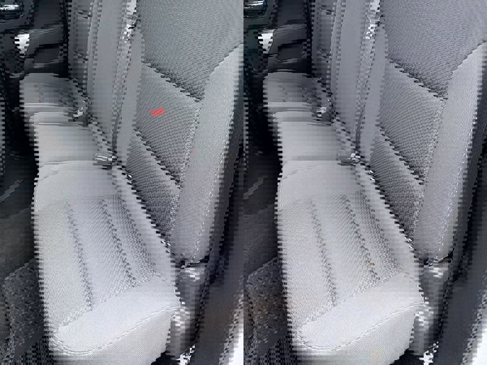 Used 2018 Chevrolet Silverado 1500 LT image 20