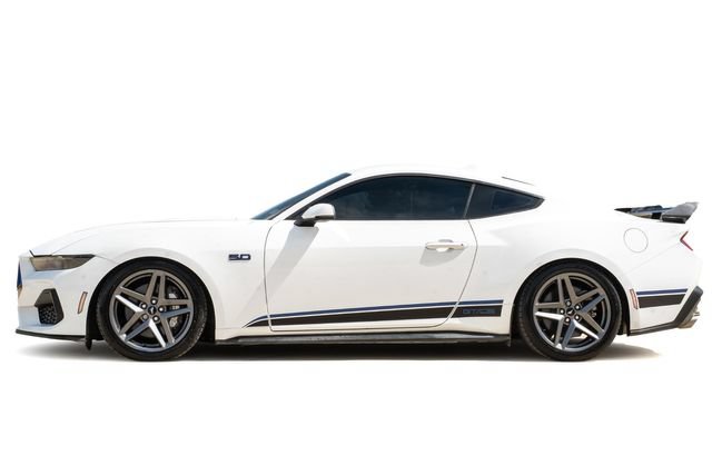 Used 2024 Ford Mustang GT Premium RWD image 9