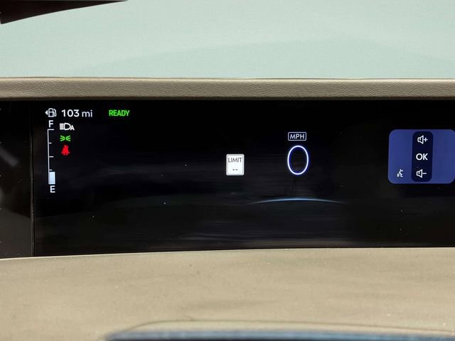 Used 2024 Lincoln Nautilus Reserve w/ Equipment Group 202A image 15