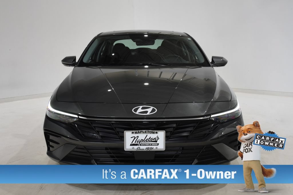 Certified 2025 Hyundai Elantra SEL FWD image 3