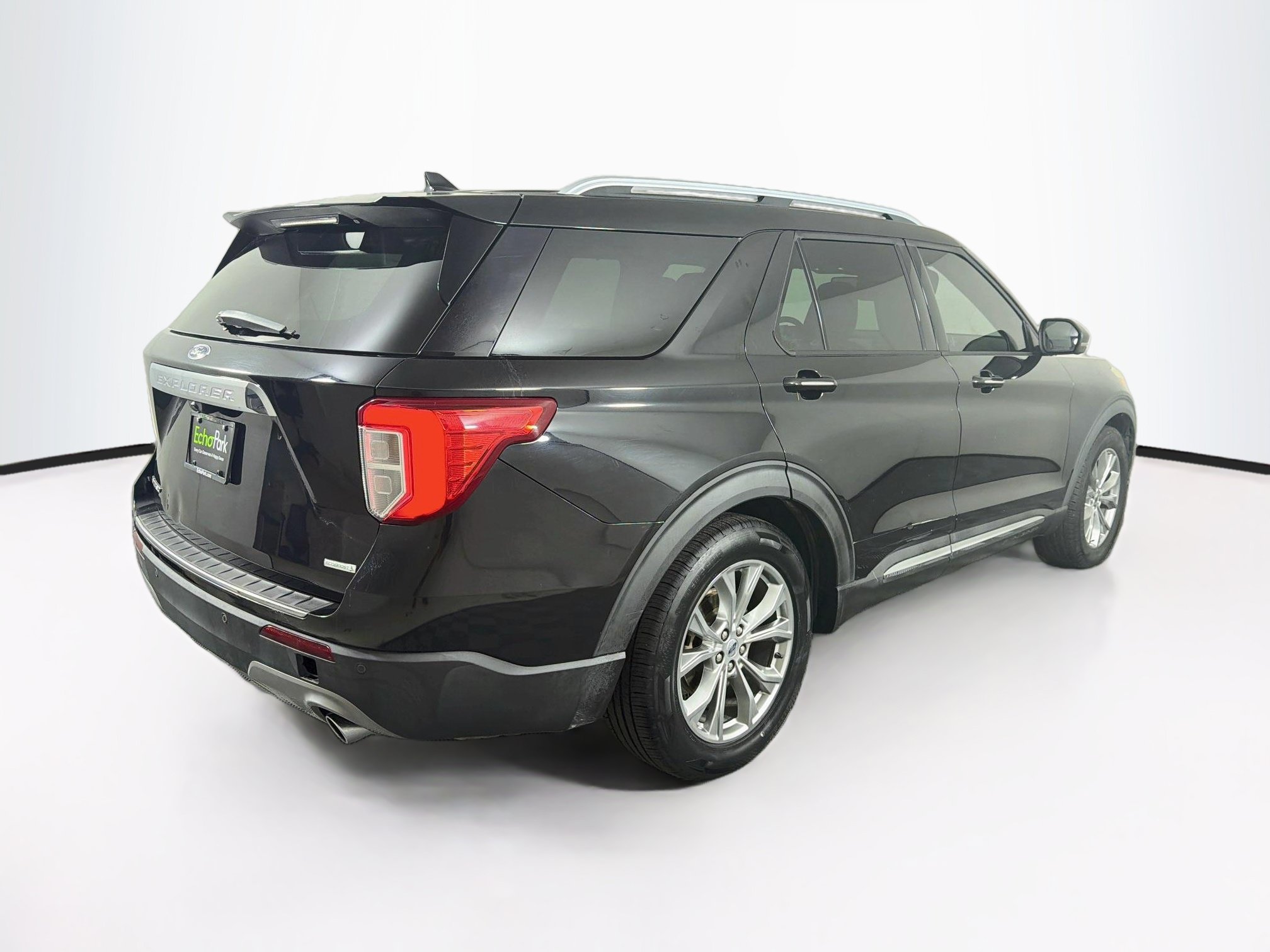 Used 2020 Ford Explorer Limited RWD image 9