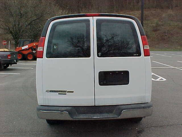 Used 2013 Chevrolet Express 3500 w/ Express Access Plus Package image 8