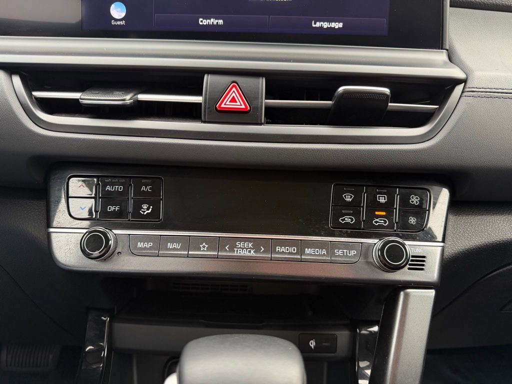 Used 2024 Kia Seltos EX image 22