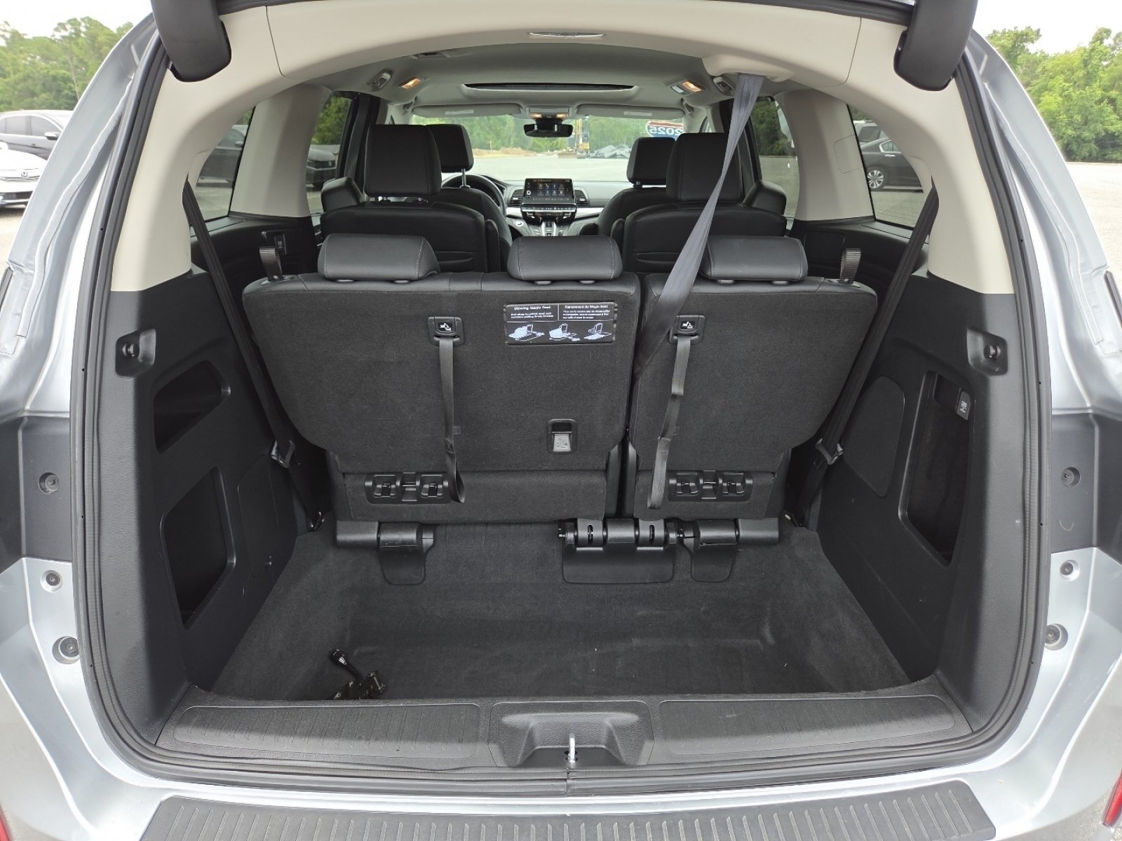 Used 2025 Honda Odyssey EX-L image 21