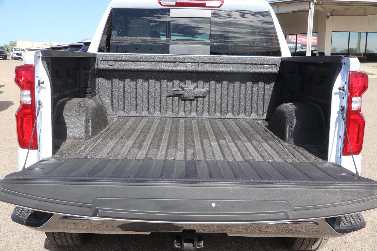 New 2026 Chevrolet Silverado 1500 LTZ w/ LTZ Convenience Package II AWD/4WD image 29