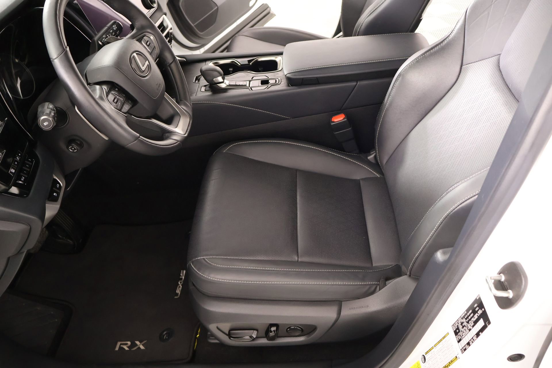 Used 2023 Lexus RX 350 Premium Plus w/ Cold Area Package FWD image 11