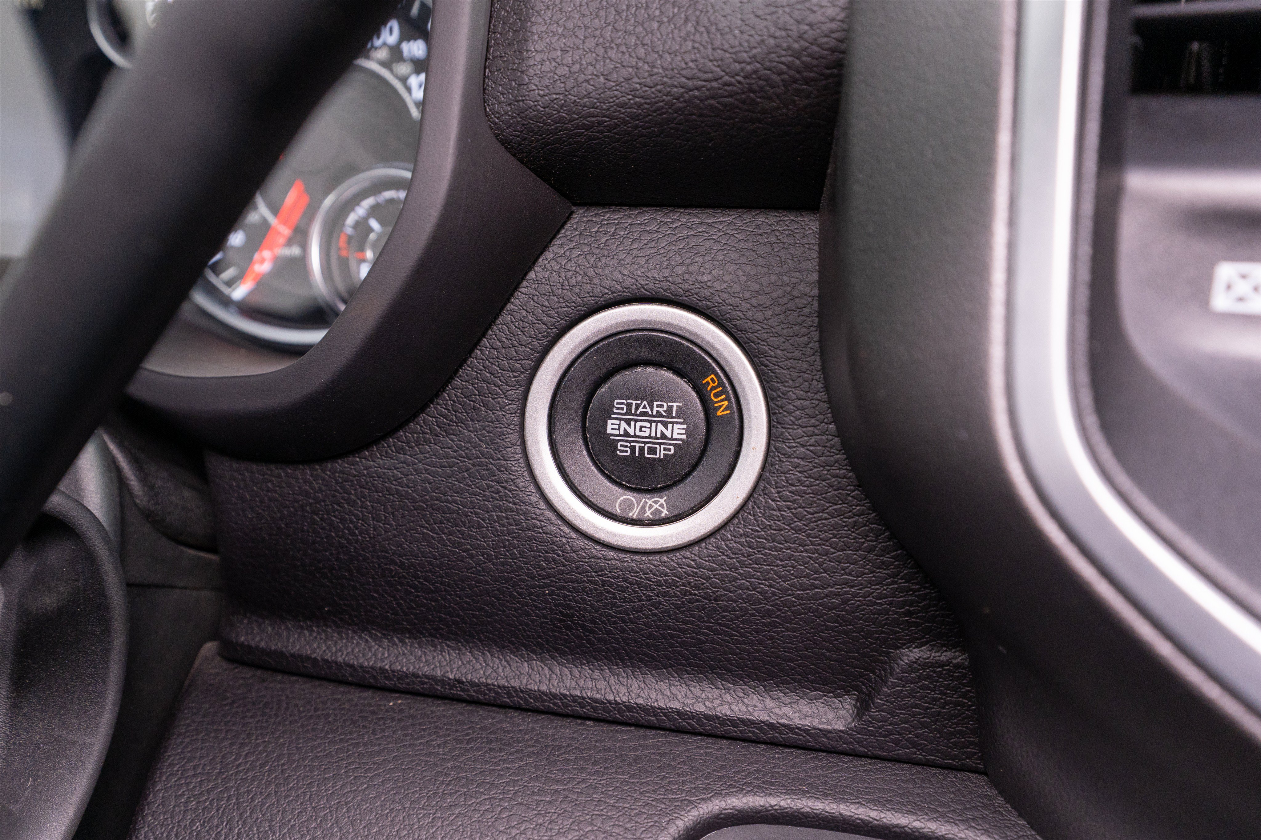 Used 2024 RAM 2500 Big Horn AWD/4WD image 27