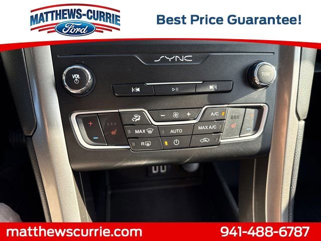 Used 2019 Ford Fusion SEL FWD image 19