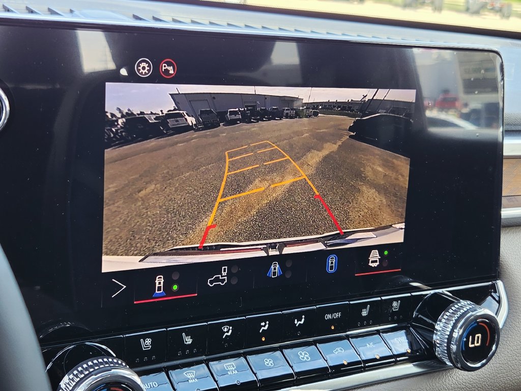 New 2026 GMC Canyon Denali AWD/4WD image 17