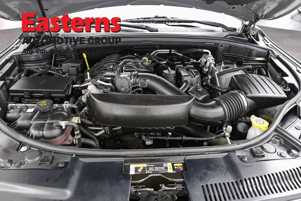 Used 2024 Dodge Durango GT RWD image 7