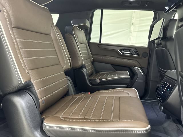 New 2026 GMC Yukon XL Denali Ultimate w/ LPO, Floor Liner Package AWD/4WD image 28
