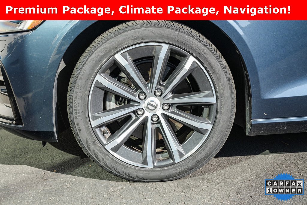 Used 2022 Volvo S60 B5 Momentum image 9