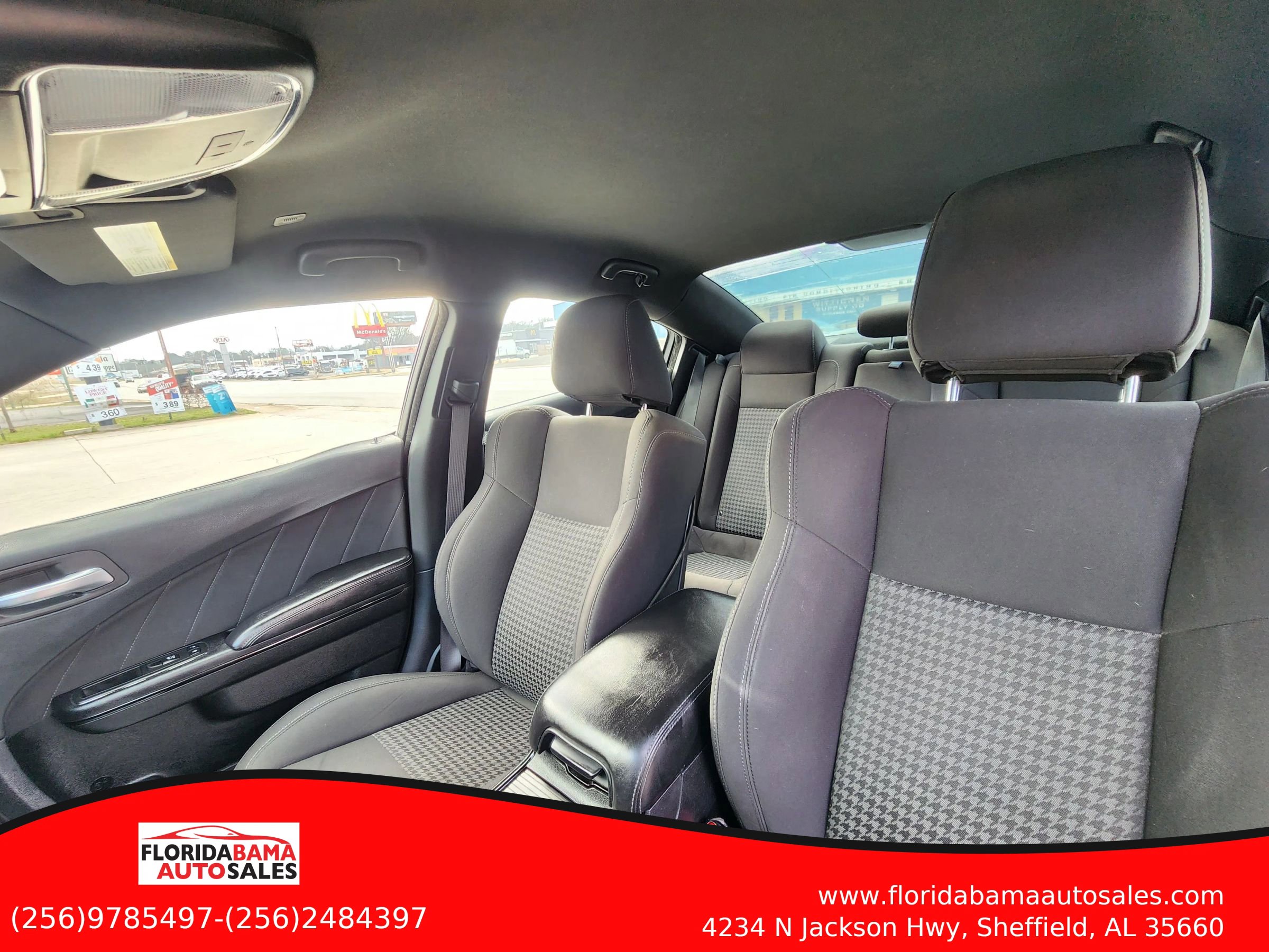 Used 2019 Dodge Charger GT w/ Blacktop Package image 19