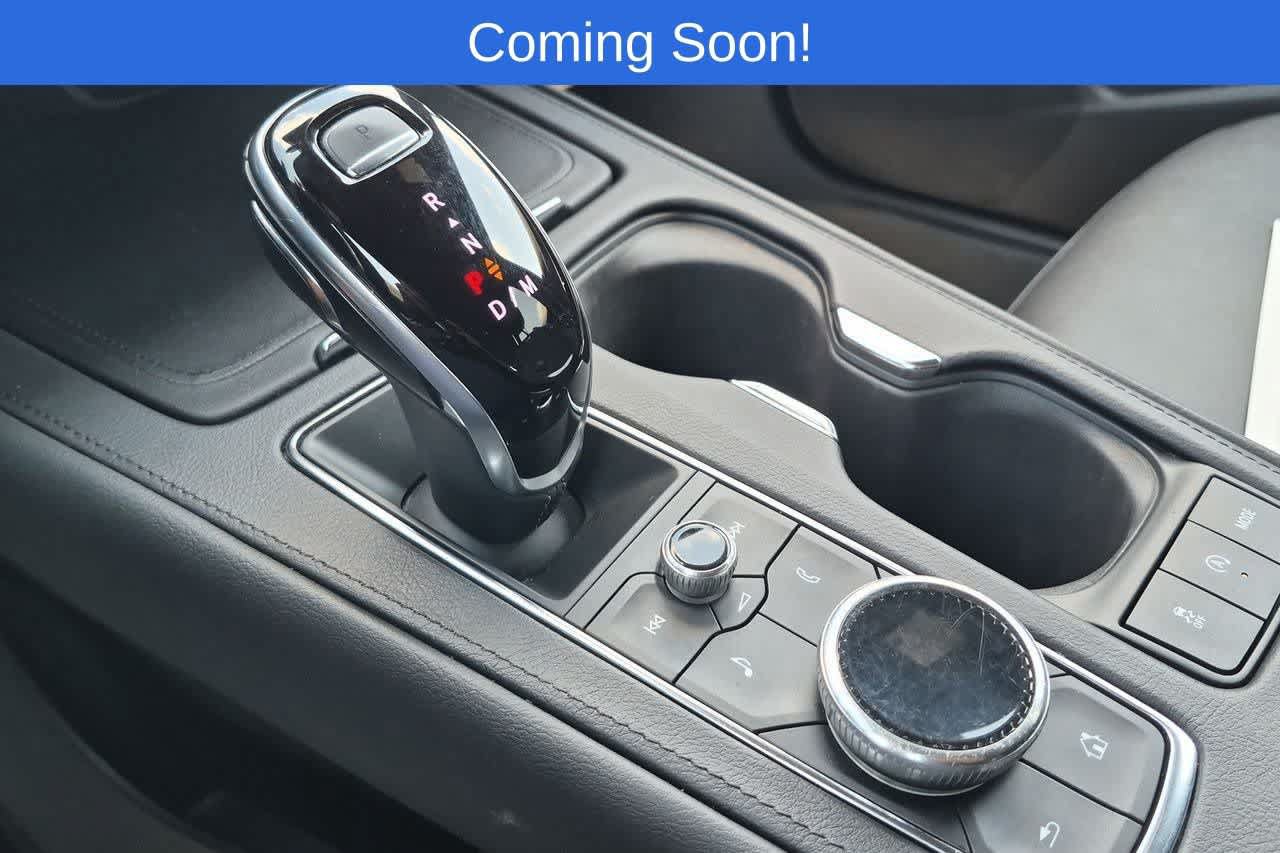 Used 2023 Cadillac XT4 Sport w/ Cold Weather Package AWD/4WD image 31