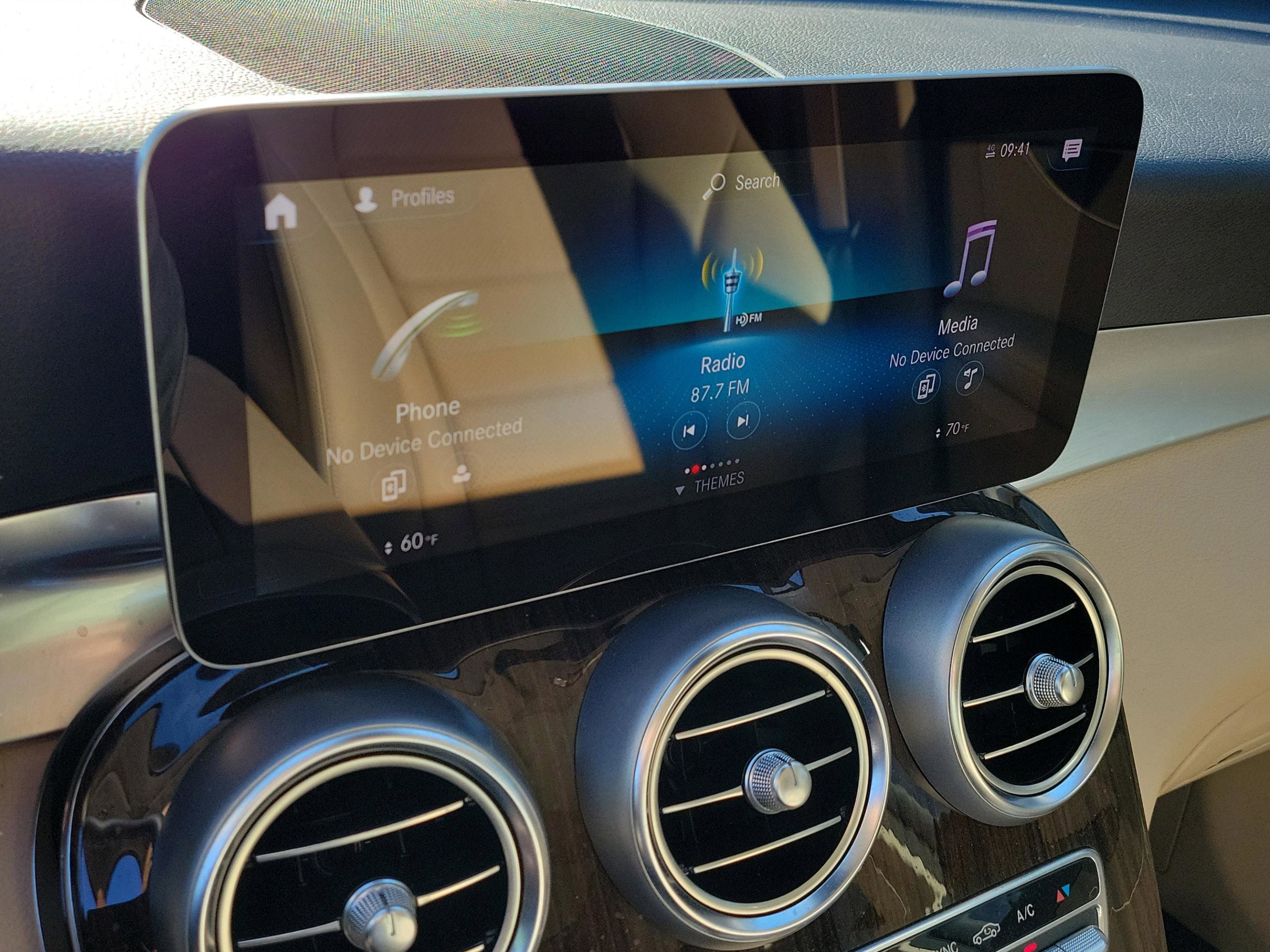 Certified 2022 Mercedes-Benz GLC 300 image 30