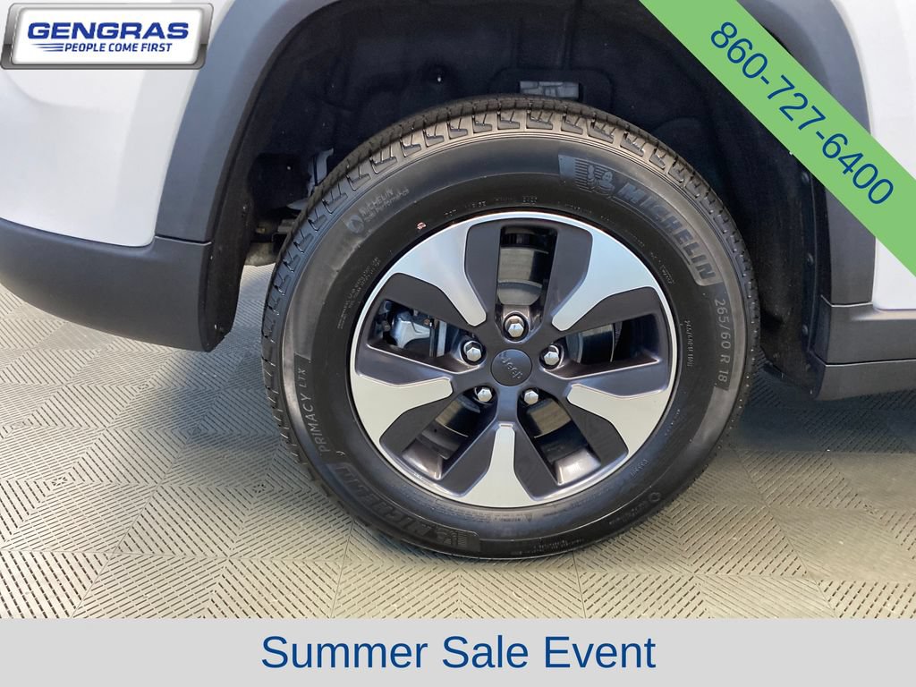 Used 2023 Jeep Grand Cherokee 4WD 4xe image 36
