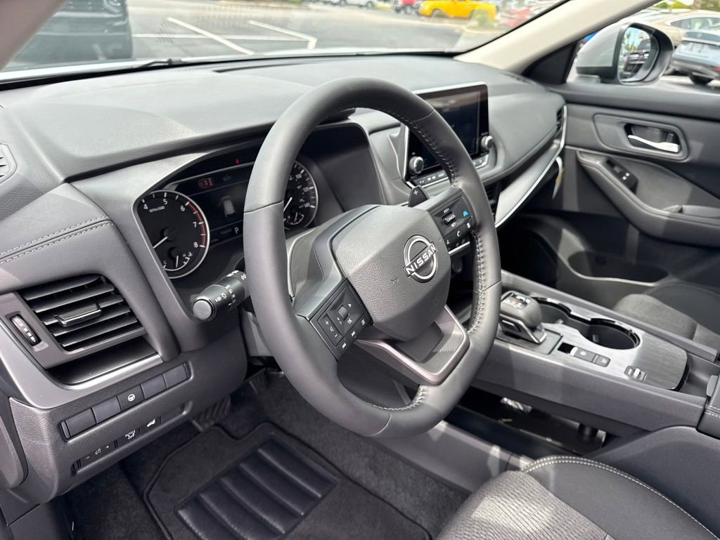 New 2026 Nissan Rogue SV w/ Cold Weather Package FWD image 23