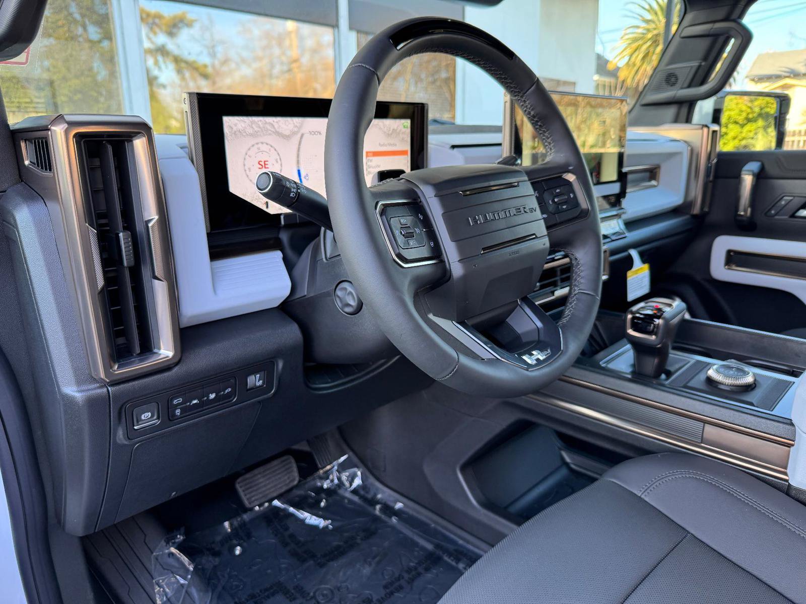 New 2025 GMC Hummer EV 2X AWD/4WD image 23