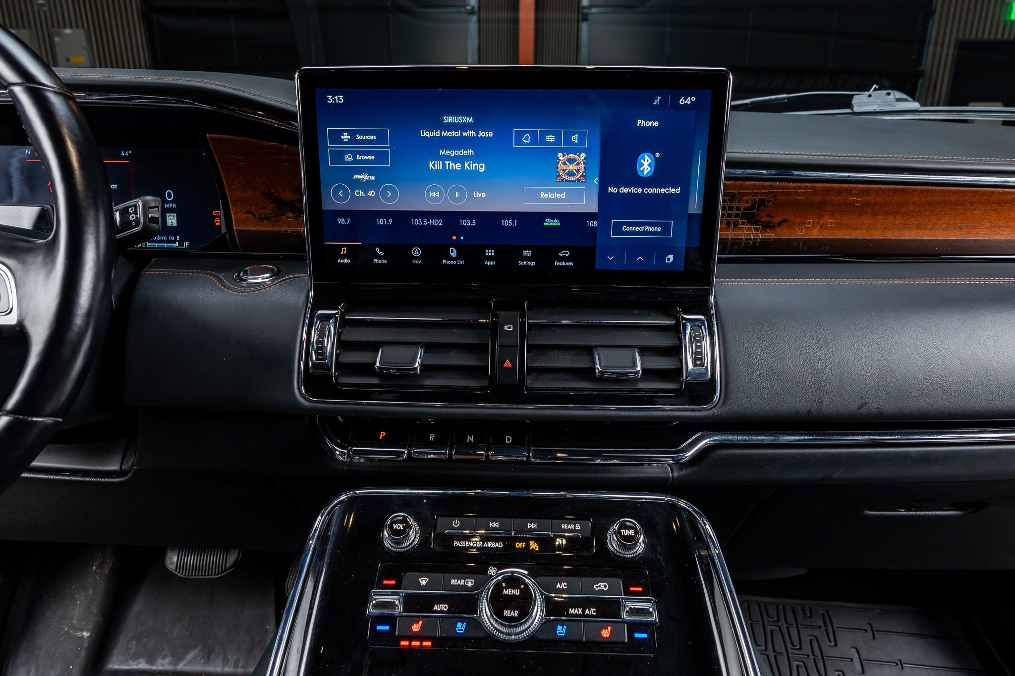 Used 2024 Lincoln Navigator L Black Label image 24