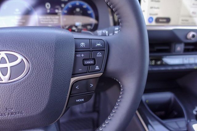 New 2025 Toyota Crown Signia image 20