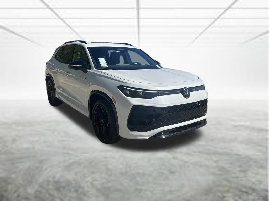 New 2026 Volkswagen Tiguan SE R-Line FWD image 7