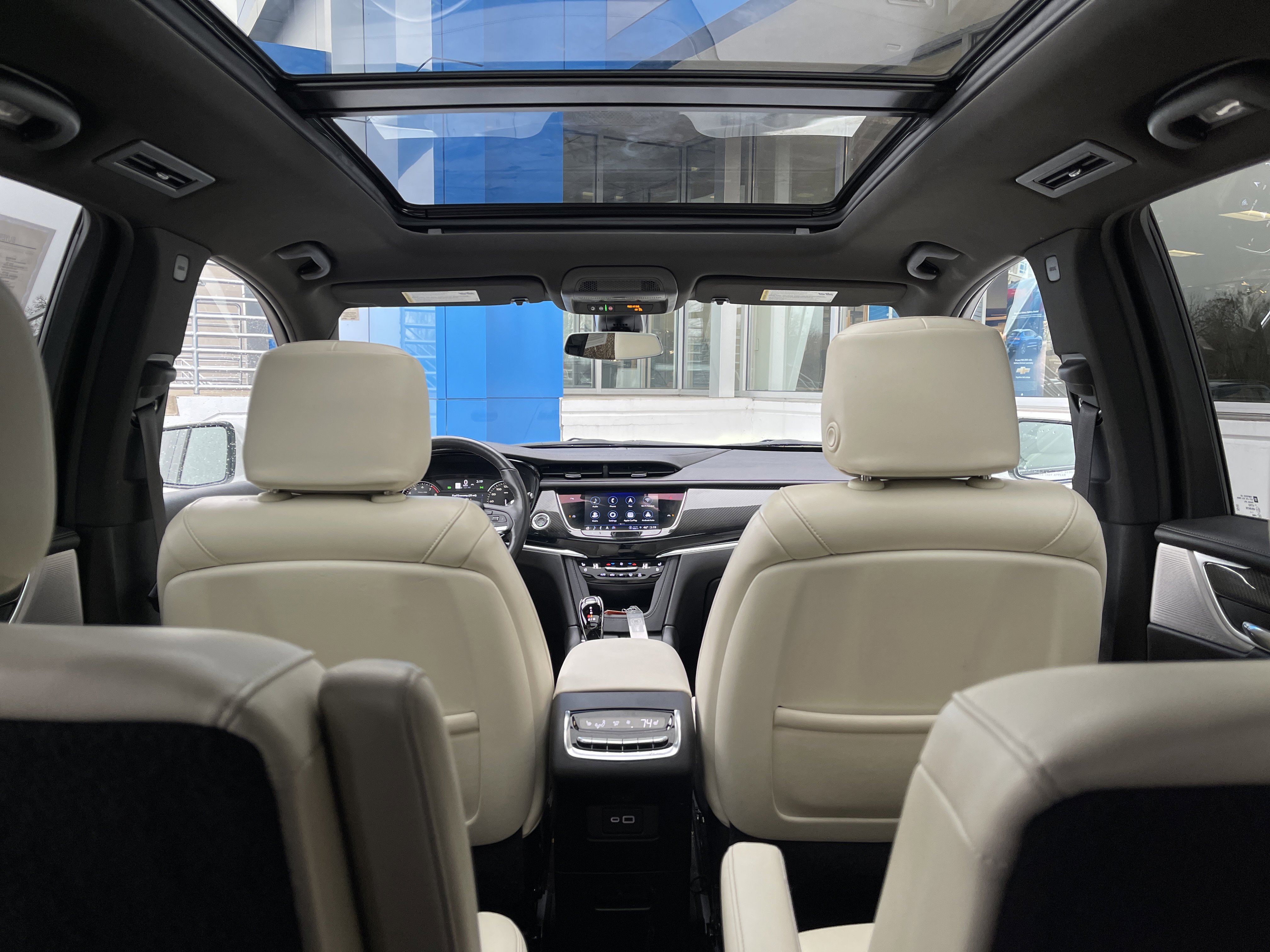 Used 2023 Cadillac XT6 Sport image 48