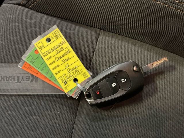 Used 2019 Chevrolet Trax LS image 35