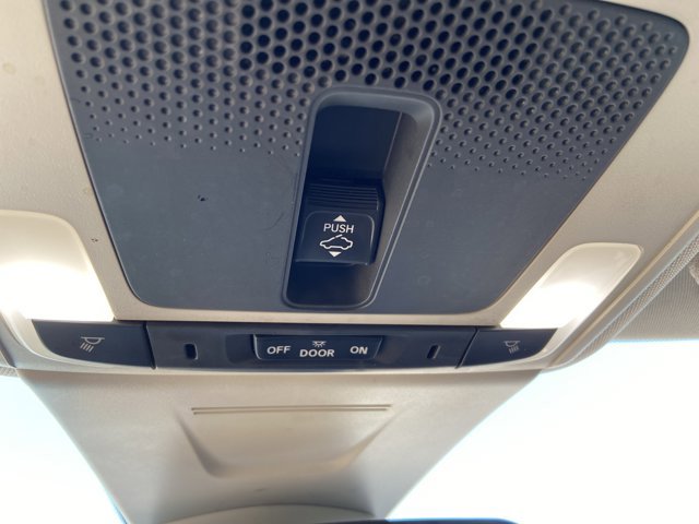 Used 2023 Honda Civic EX-L image 43