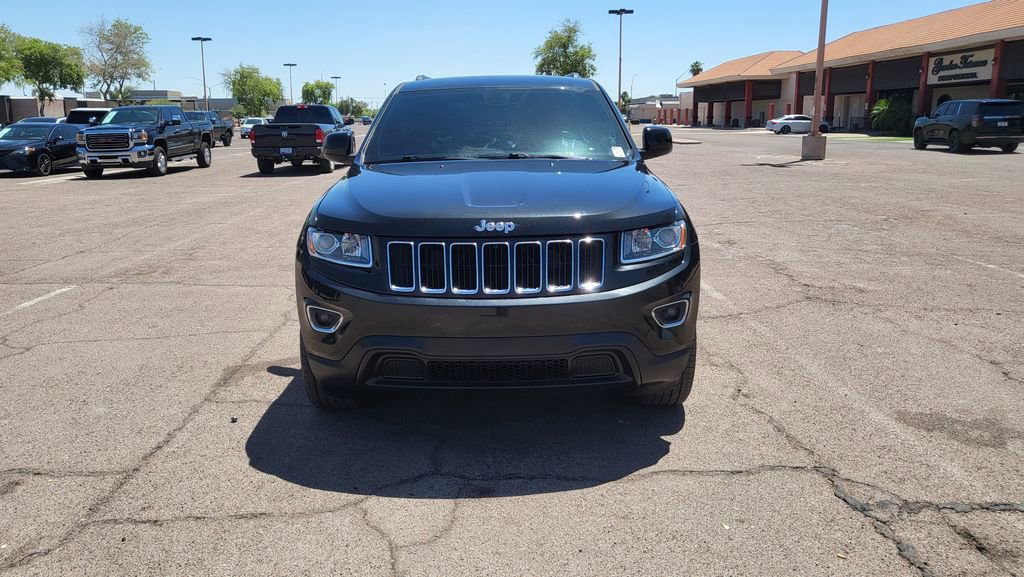 Used 2015 Jeep Grand Cherokee Laredo w/ Quick Order Package 23E AWD/4WD image 3