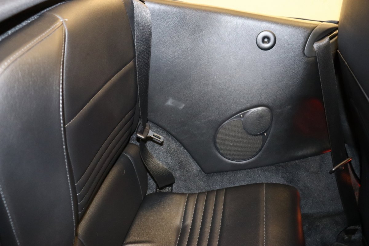 Used 2003 Porsche 911 Carrera image 36