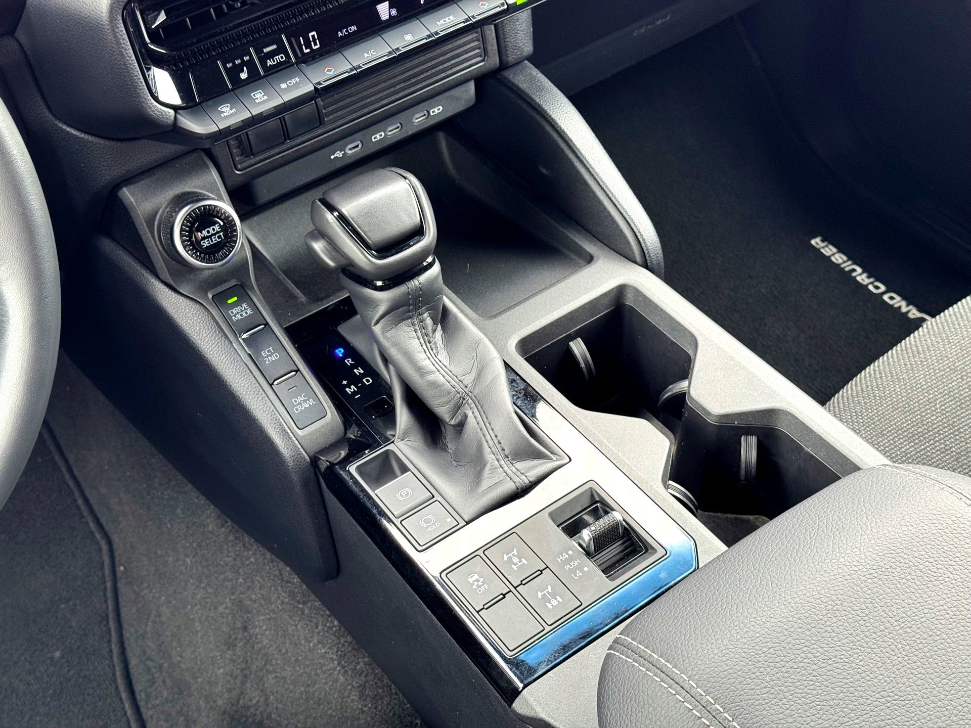 Used 2024 Toyota Land Cruiser 1958 image 27