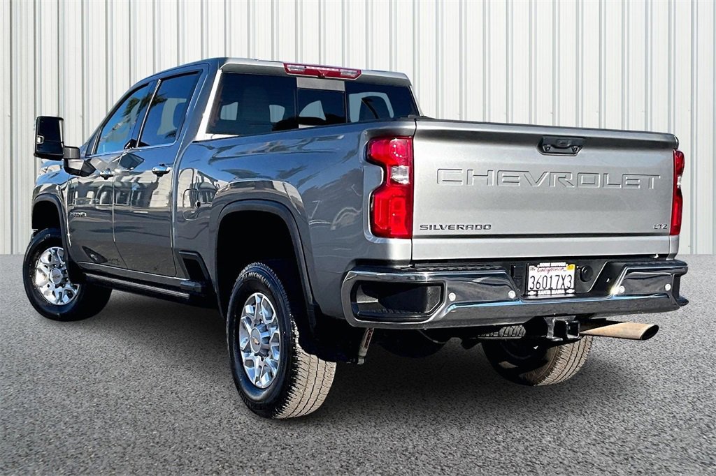 Used 2024 Chevrolet Silverado 2500 LTZ w/ LTZ Plus Package image 23