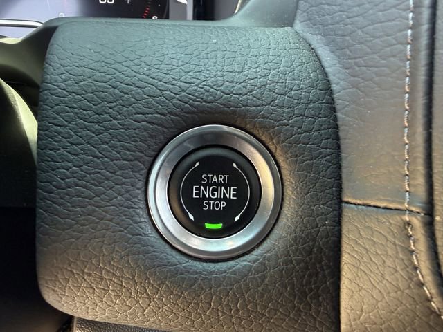 Used 2024 GMC Yukon XL Denali RWD image 24