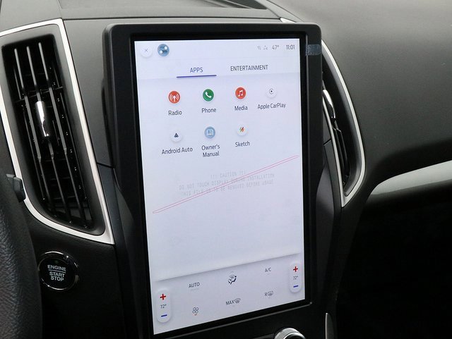 New 2024 Ford Edge SE image 17