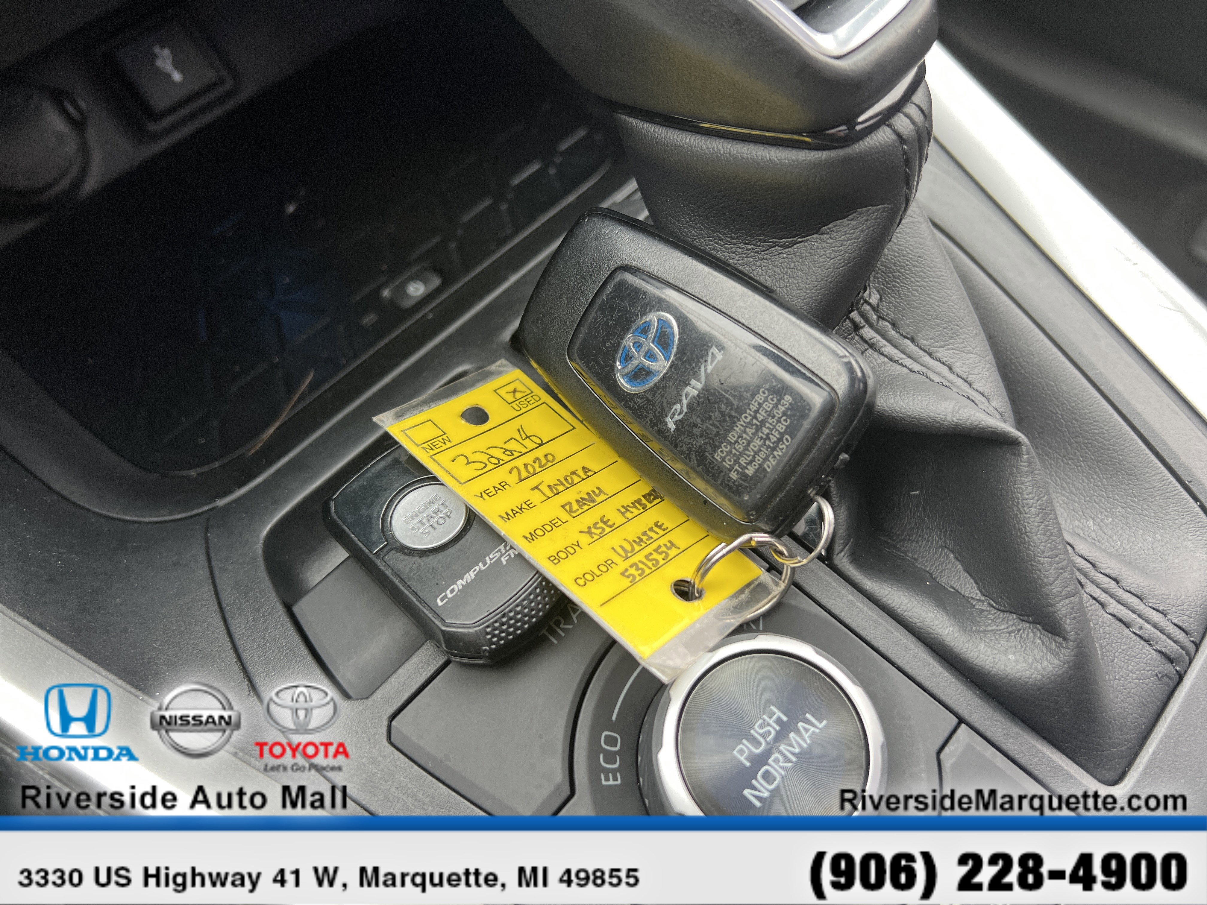 Used 2020 Toyota RAV4 XSE AWD/4WD image 28