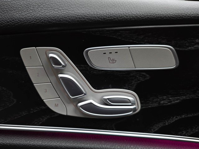 Used 2022 Mercedes-Benz E 350 4MATIC Sedan image 32