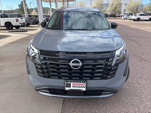 New 2026 Nissan Pathfinder Platinum w/ Accent Package AWD/4WD image 2