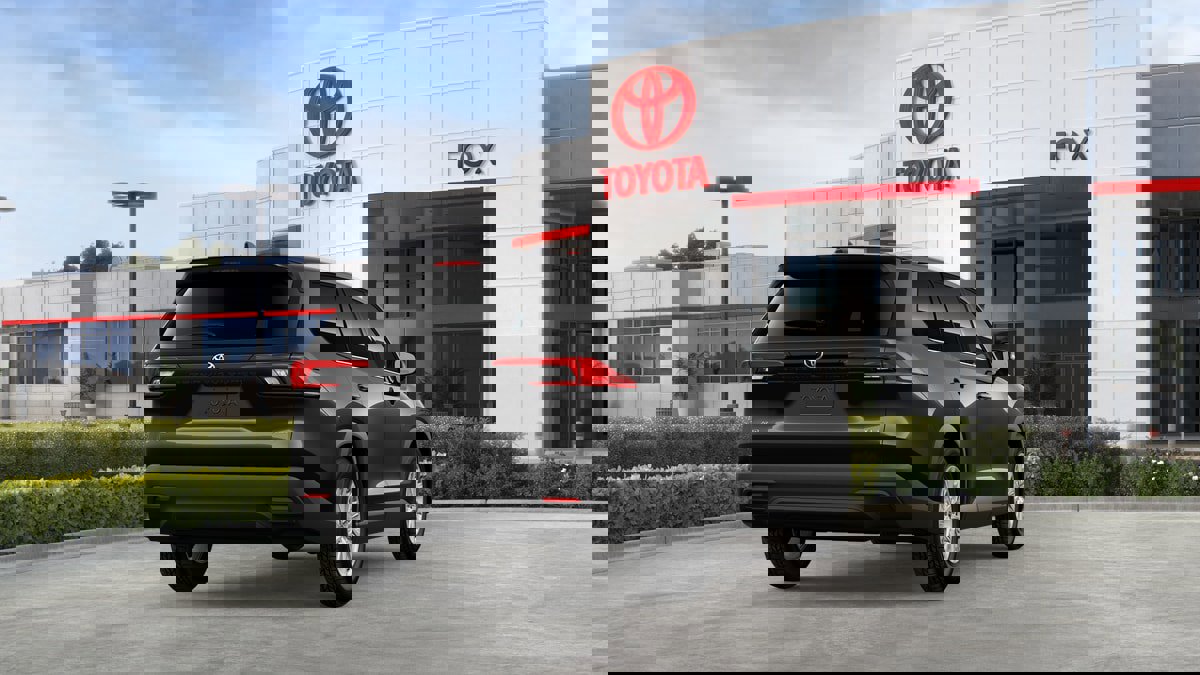 New 2026 Toyota Grand Highlander XLE image 9