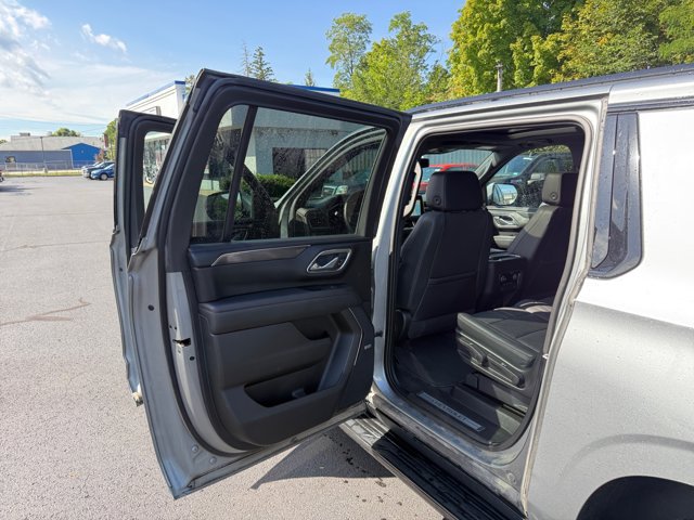 Used 2023 Chevrolet Suburban RST w/ Max Trailering Package AWD/4WD image 24