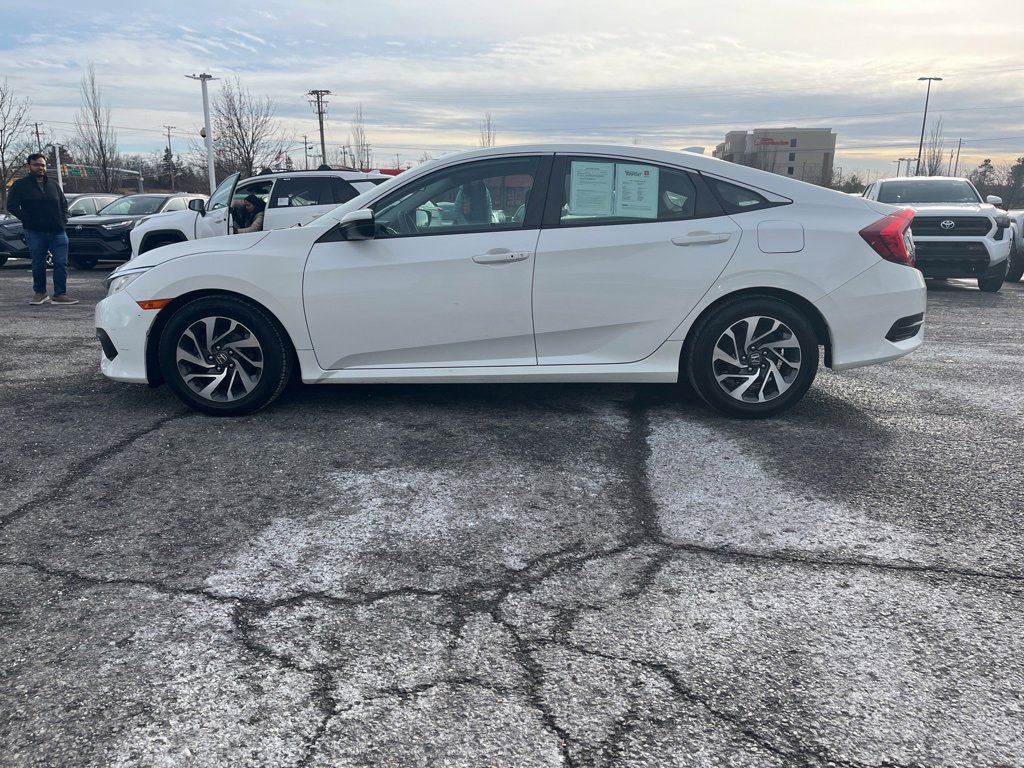 Used 2017 Honda Civic EX image 4