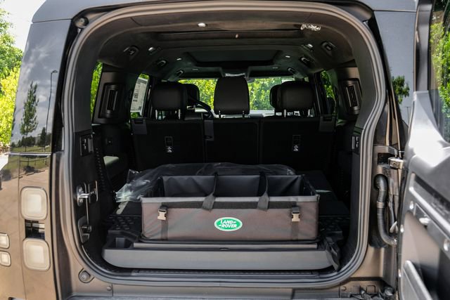 New 2026 Land Rover Defender 130 V8 AWD/4WD image 65