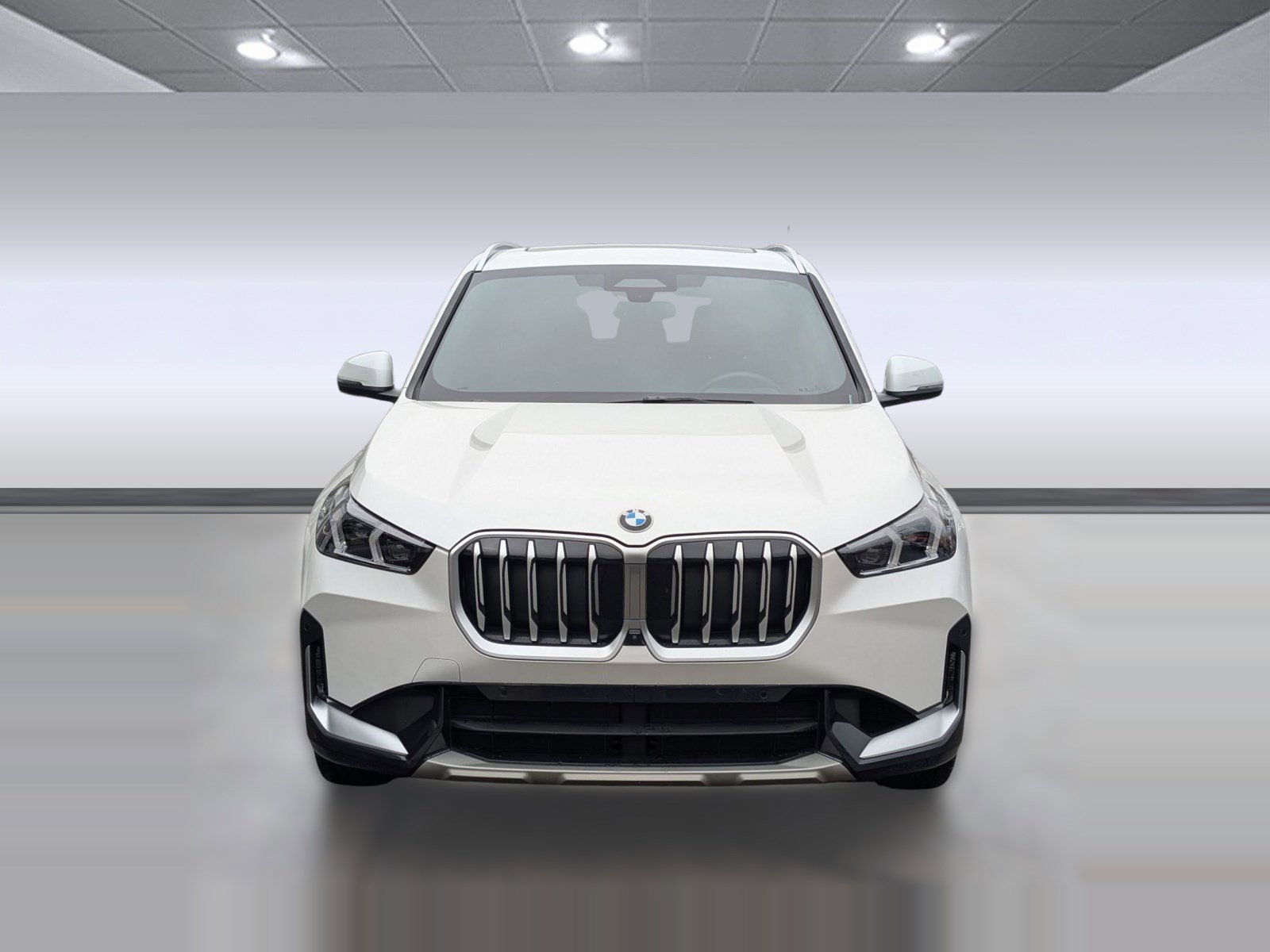 Used 2025 BMW X1 xDrive28i w/ Premium Package image 4
