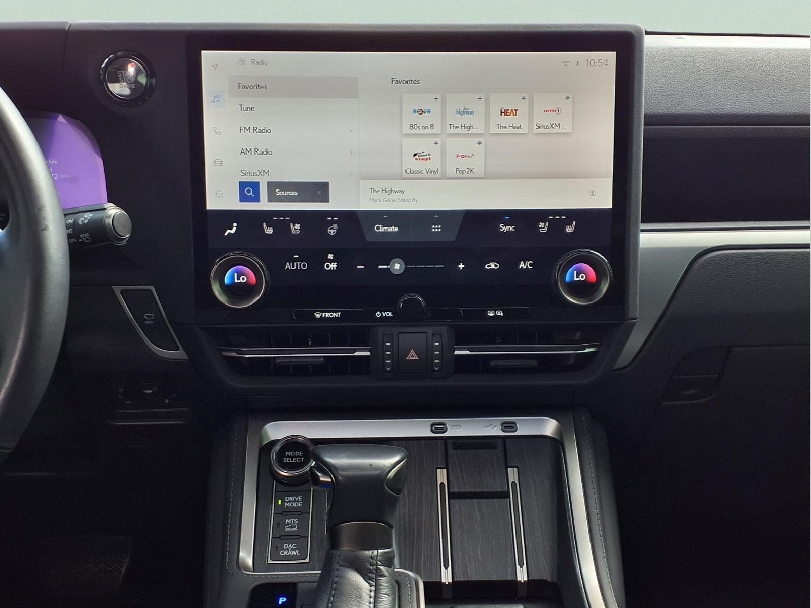 Used 2024 Lexus GX 550 AWD/4WD image 15