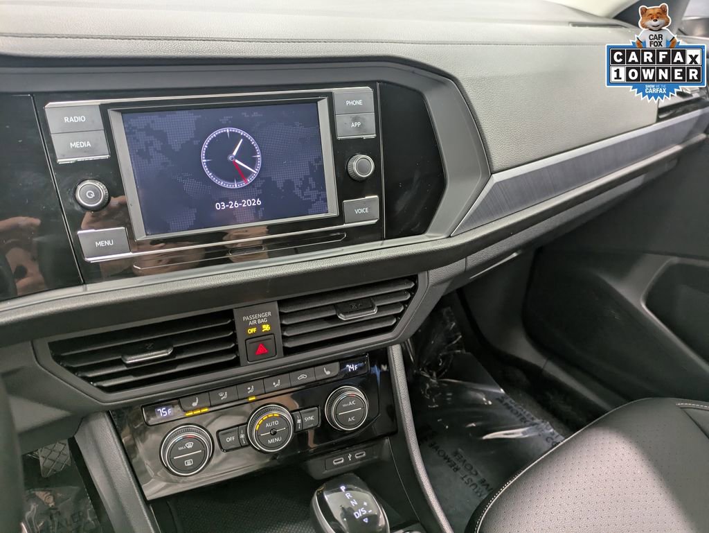 Used 2023 Volkswagen Jetta SE image 11